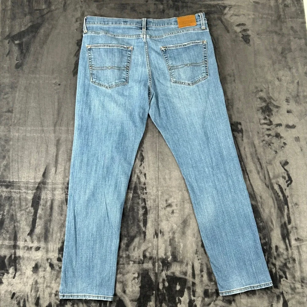Lucky Brand 410 Athletic Slim Jeans Mens 36x32 Blue Medium Wash Denim 3259